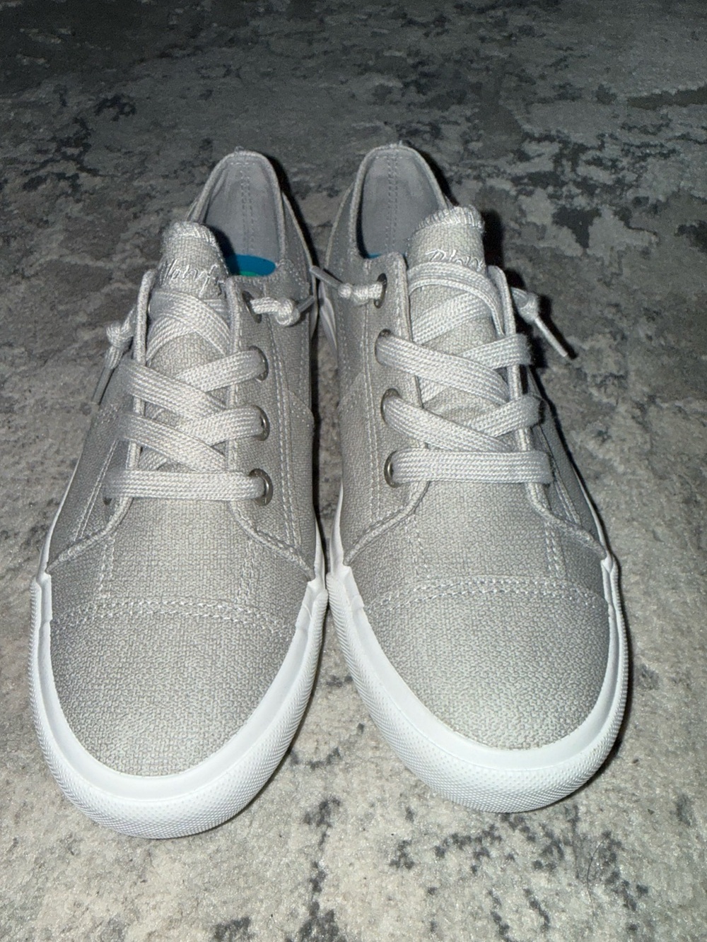Women’s Light Gray Canvas Sneakers with Leather Patch
